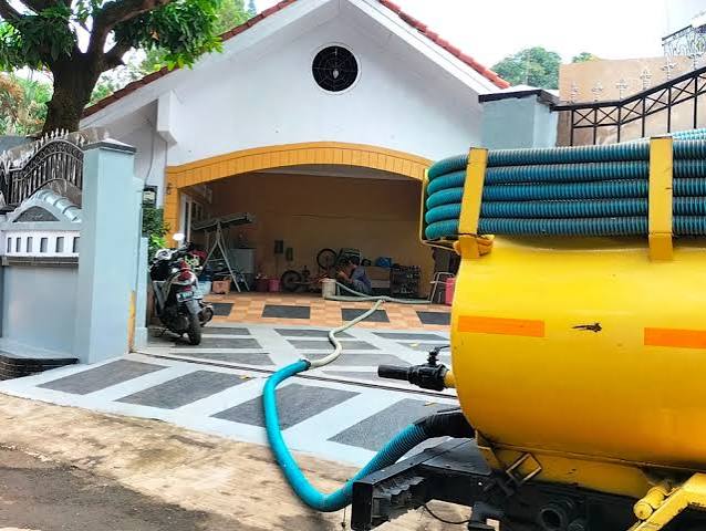 Pembersihan Kamar Mandi